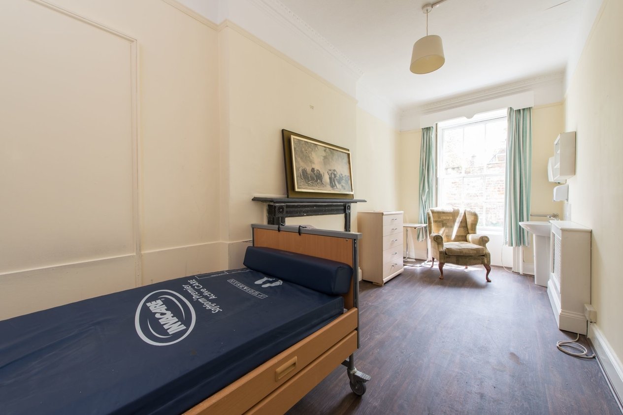 Properties Sold Subject To Contract in The Street  Canterbury