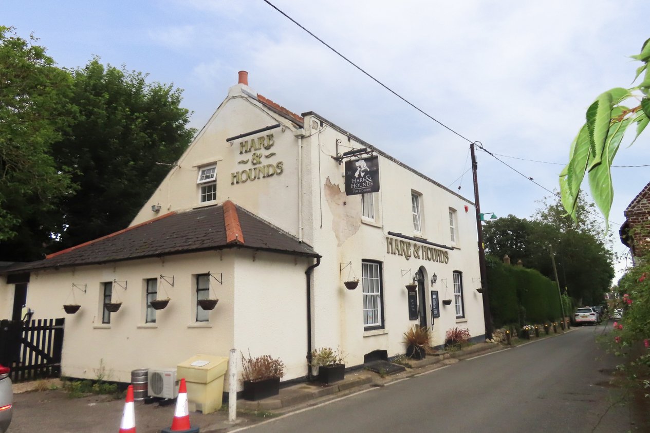 Properties For Sale in The Street Deal