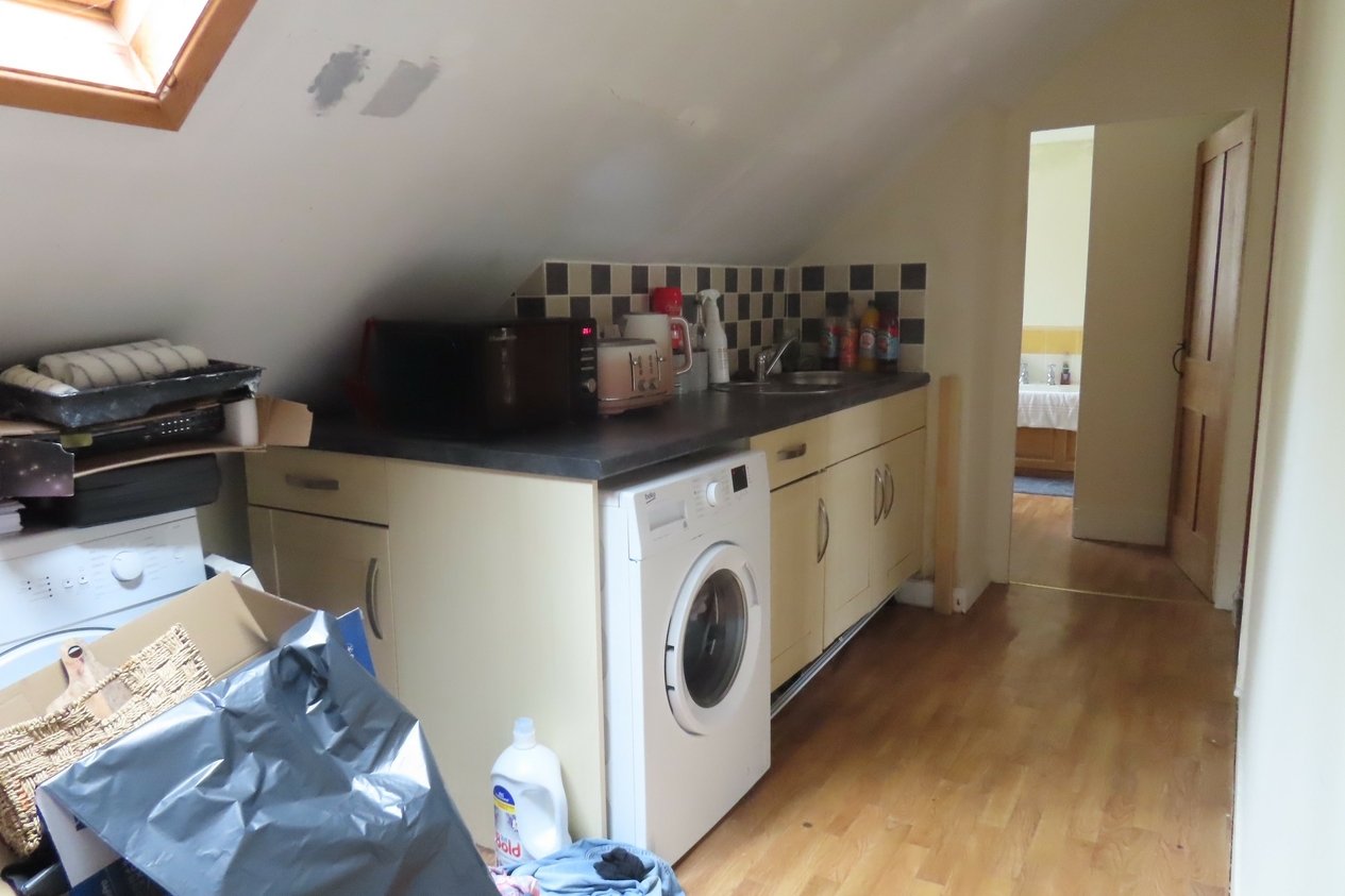 Properties For Sale in The Street Deal