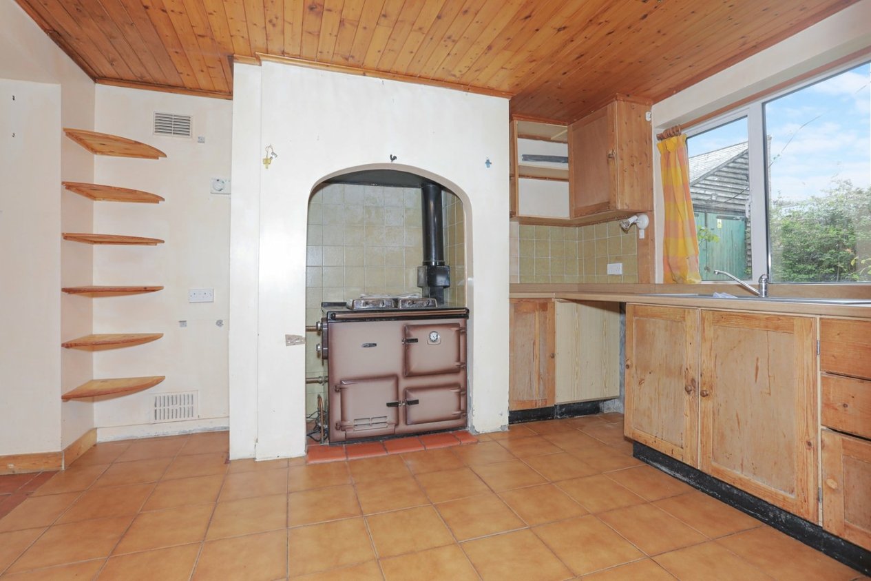 Properties For Sale in The Street Deal