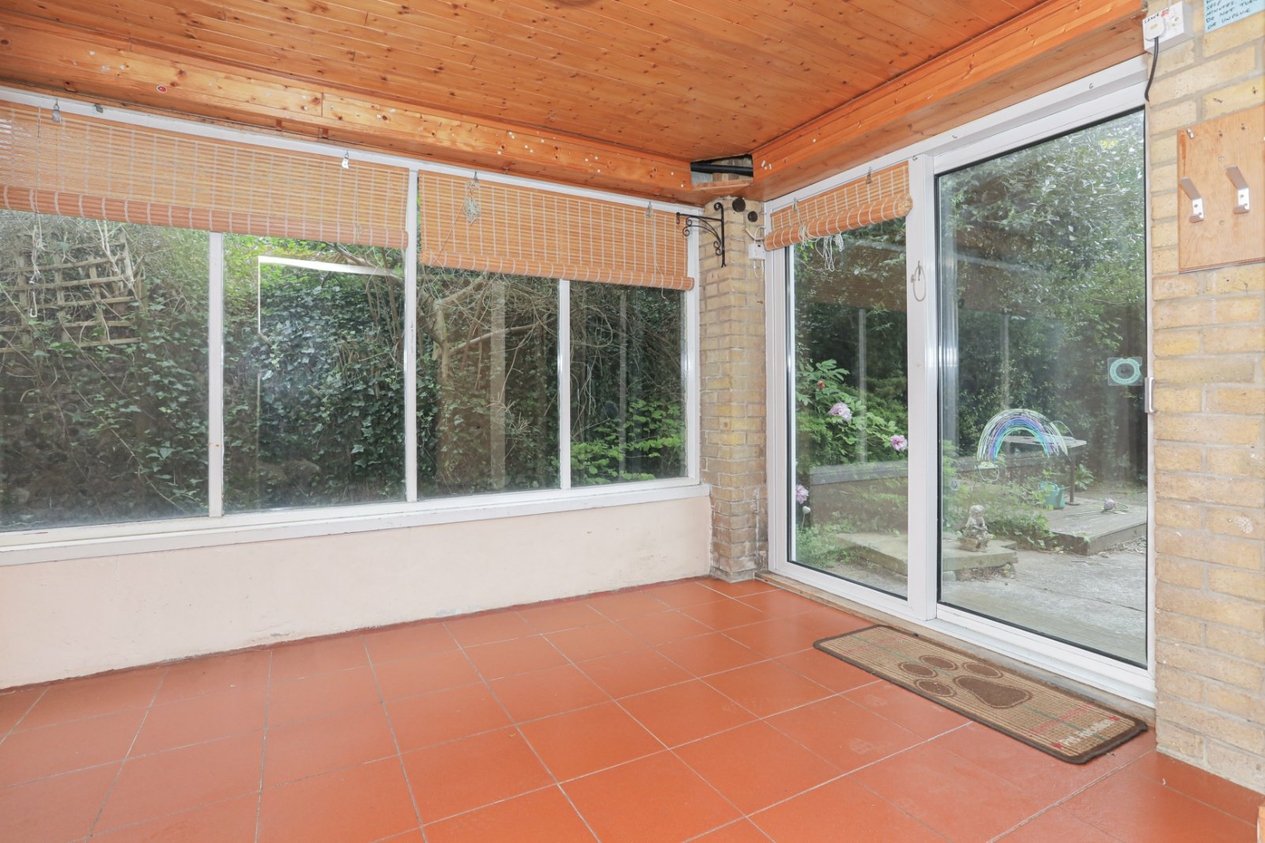 Properties For Sale in The Street Deal