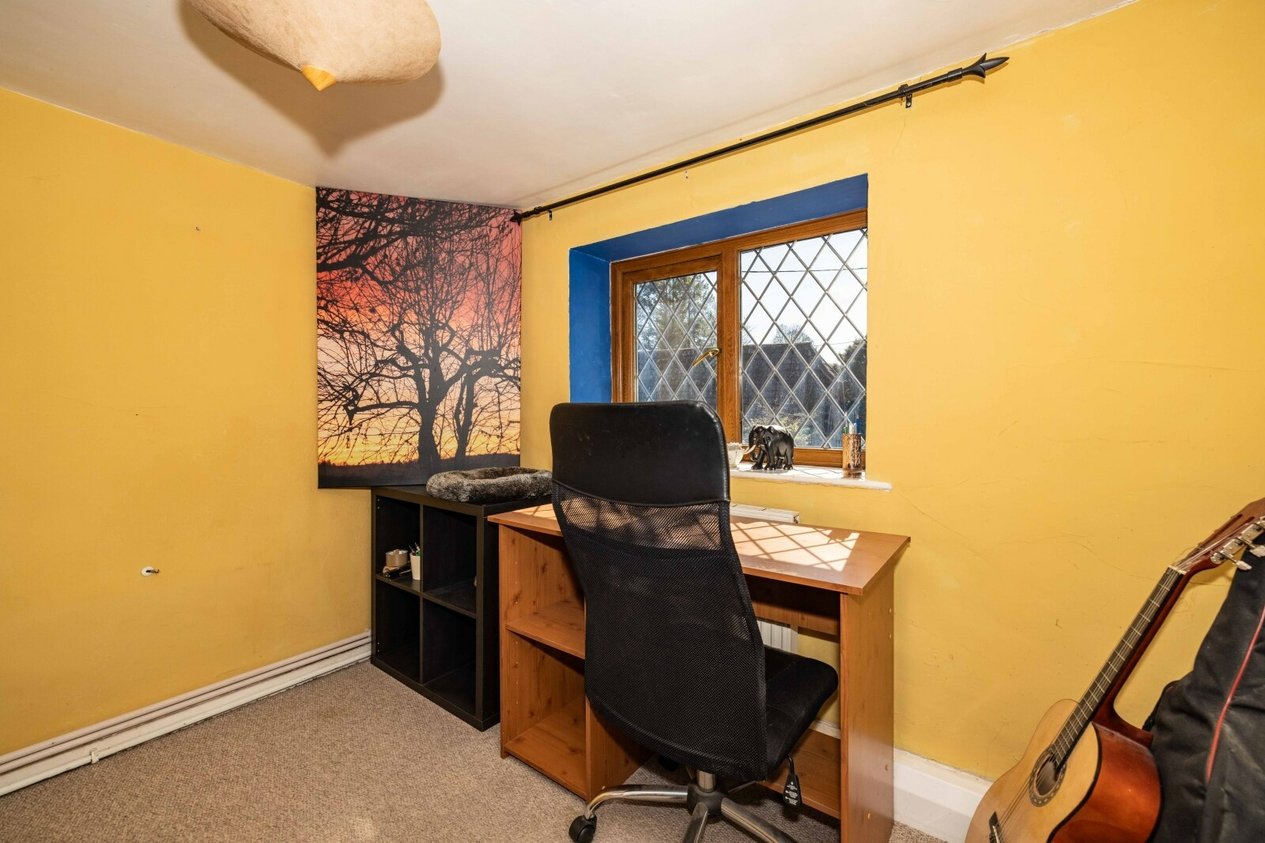 Properties For Sale in The Street Denton