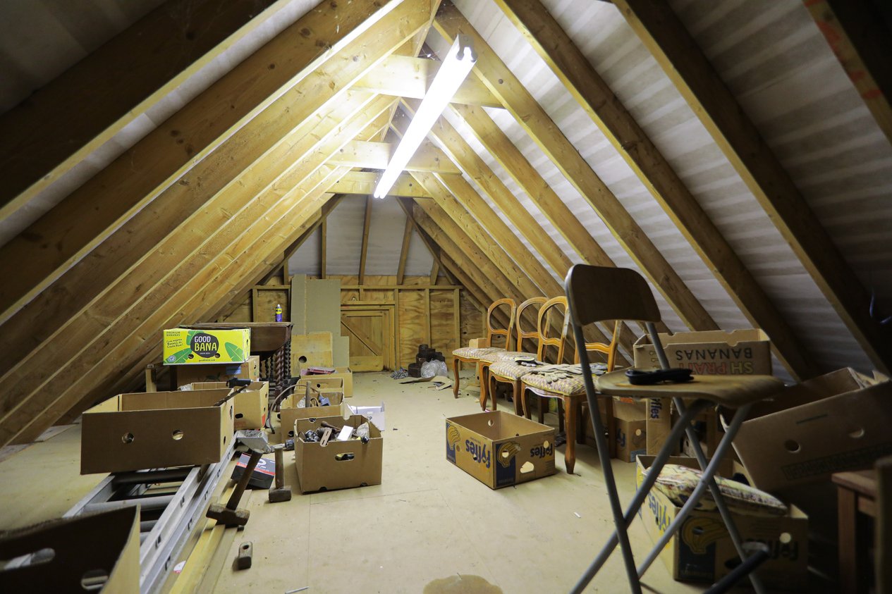 Properties Under Offer in The Street Denton