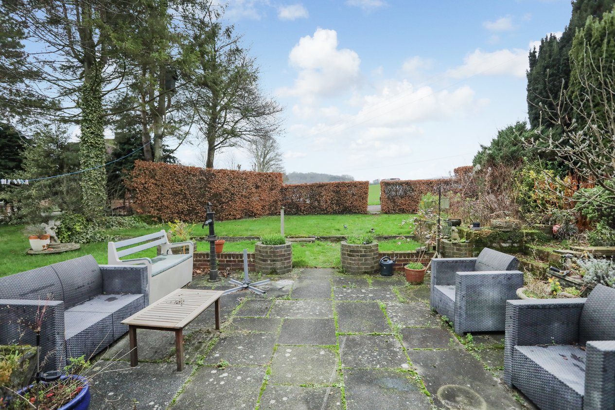 Properties Under Offer in The Street Denton
