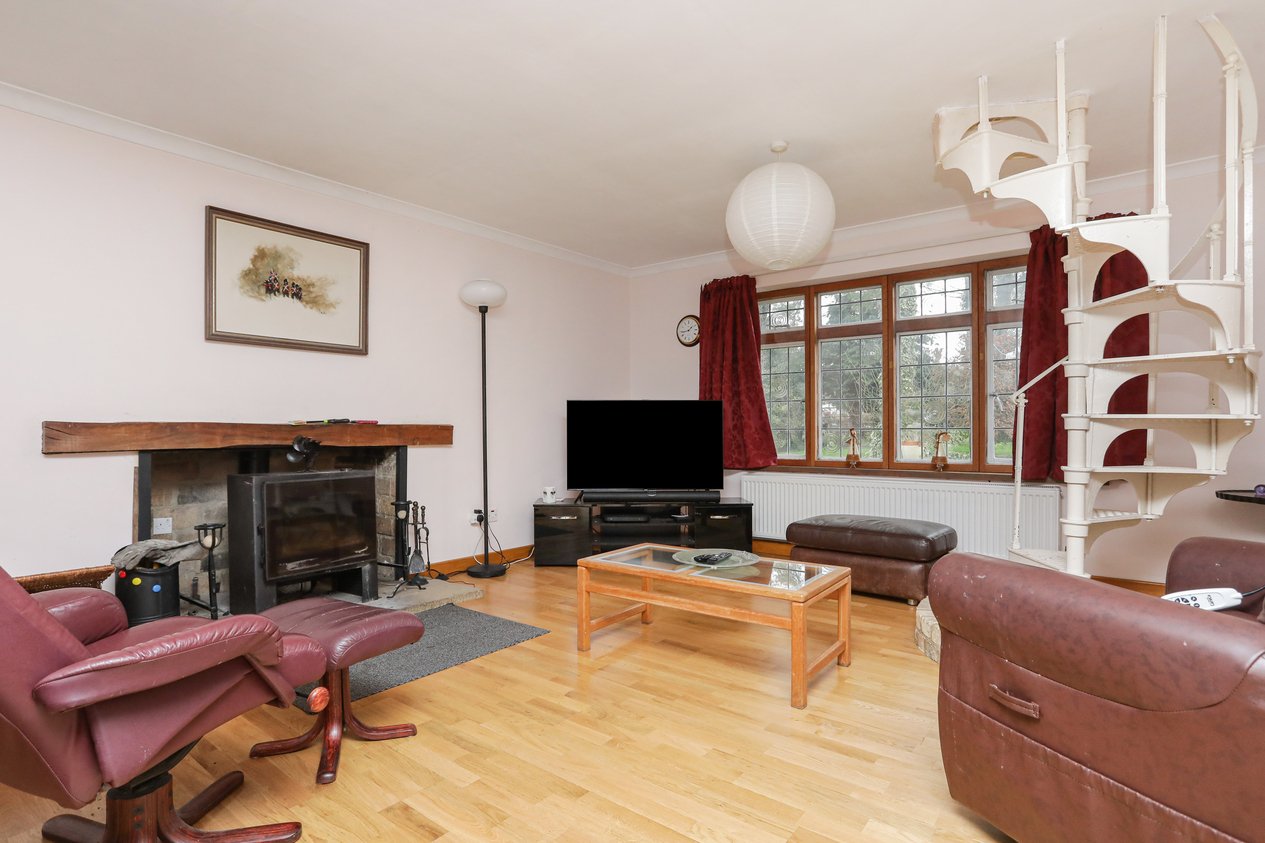 Properties Under Offer in The Street Denton