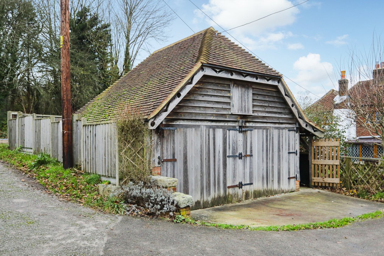 Properties Under Offer in The Street Denton