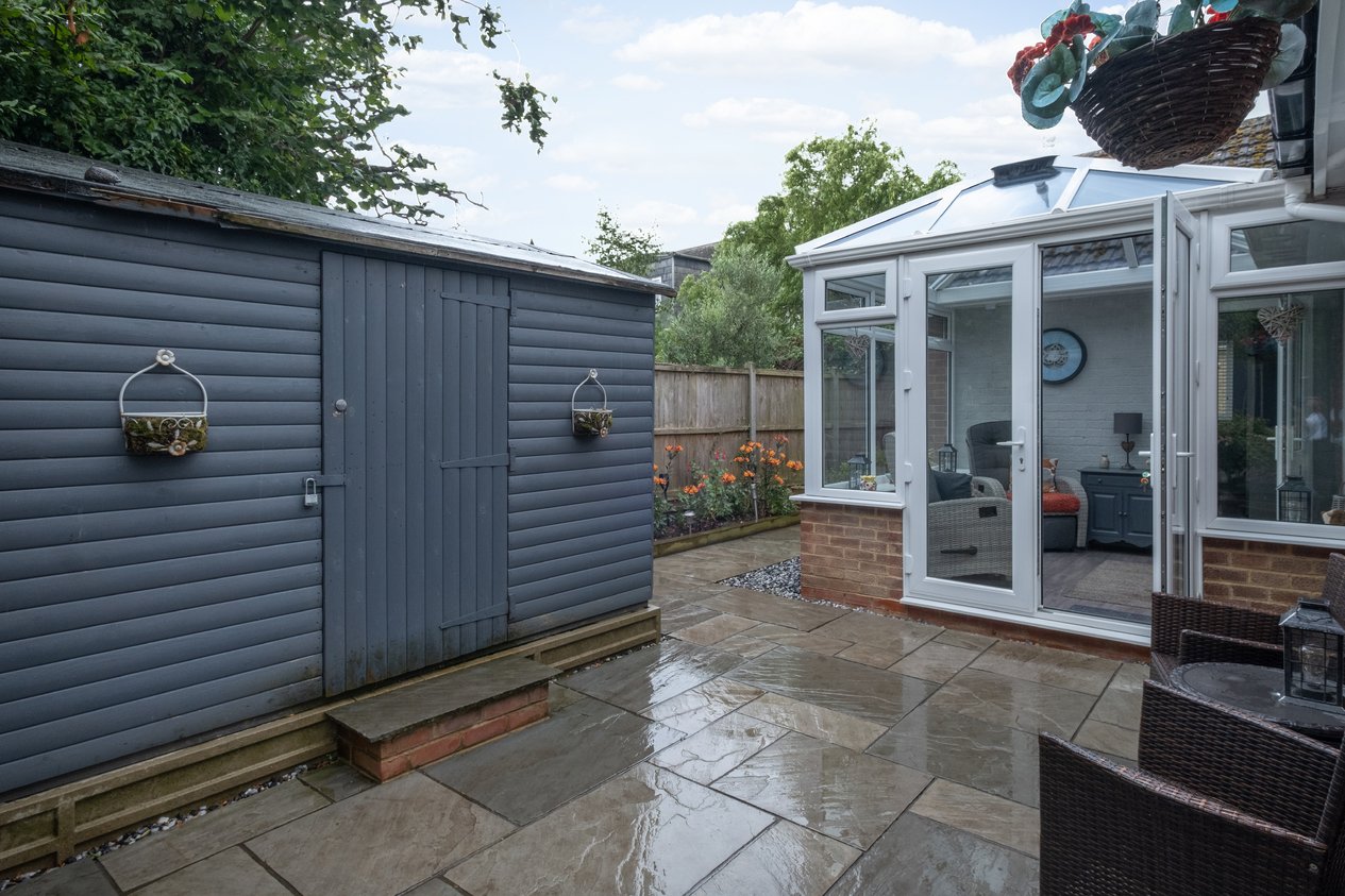 Properties Sold Subject to Contract in The Street Faversham