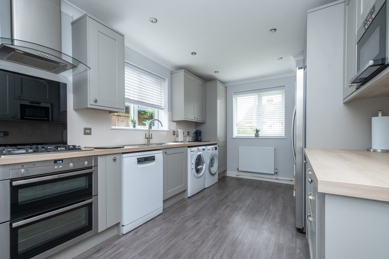 Properties Sold Subject to Contract in The Street Faversham
