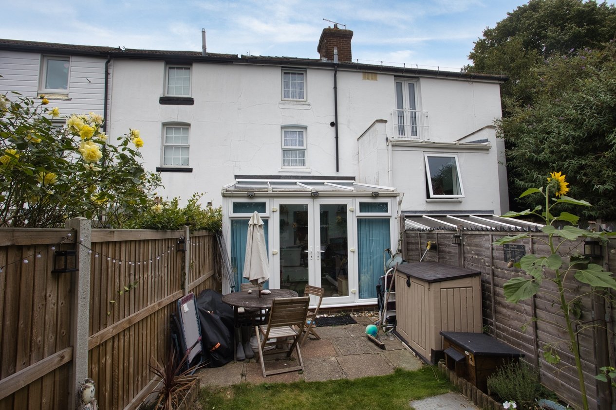 Properties For Sale in The Street Faversham