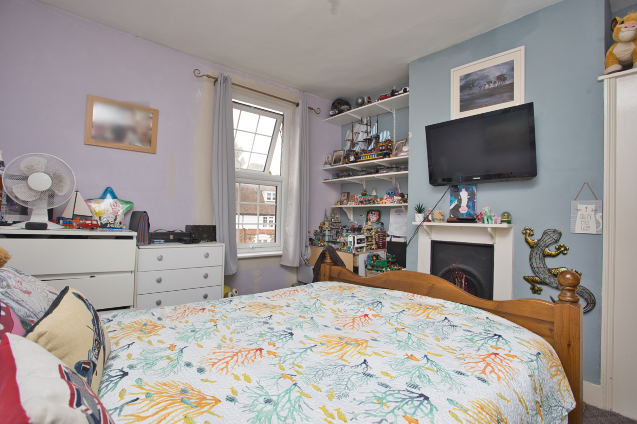 Properties For Sale in The Street Faversham