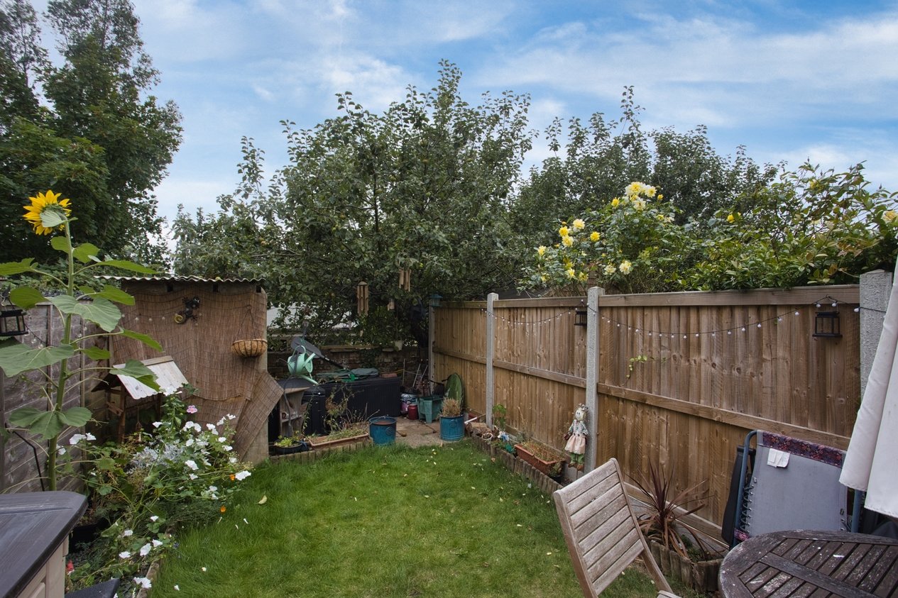 Properties For Sale in The Street Faversham