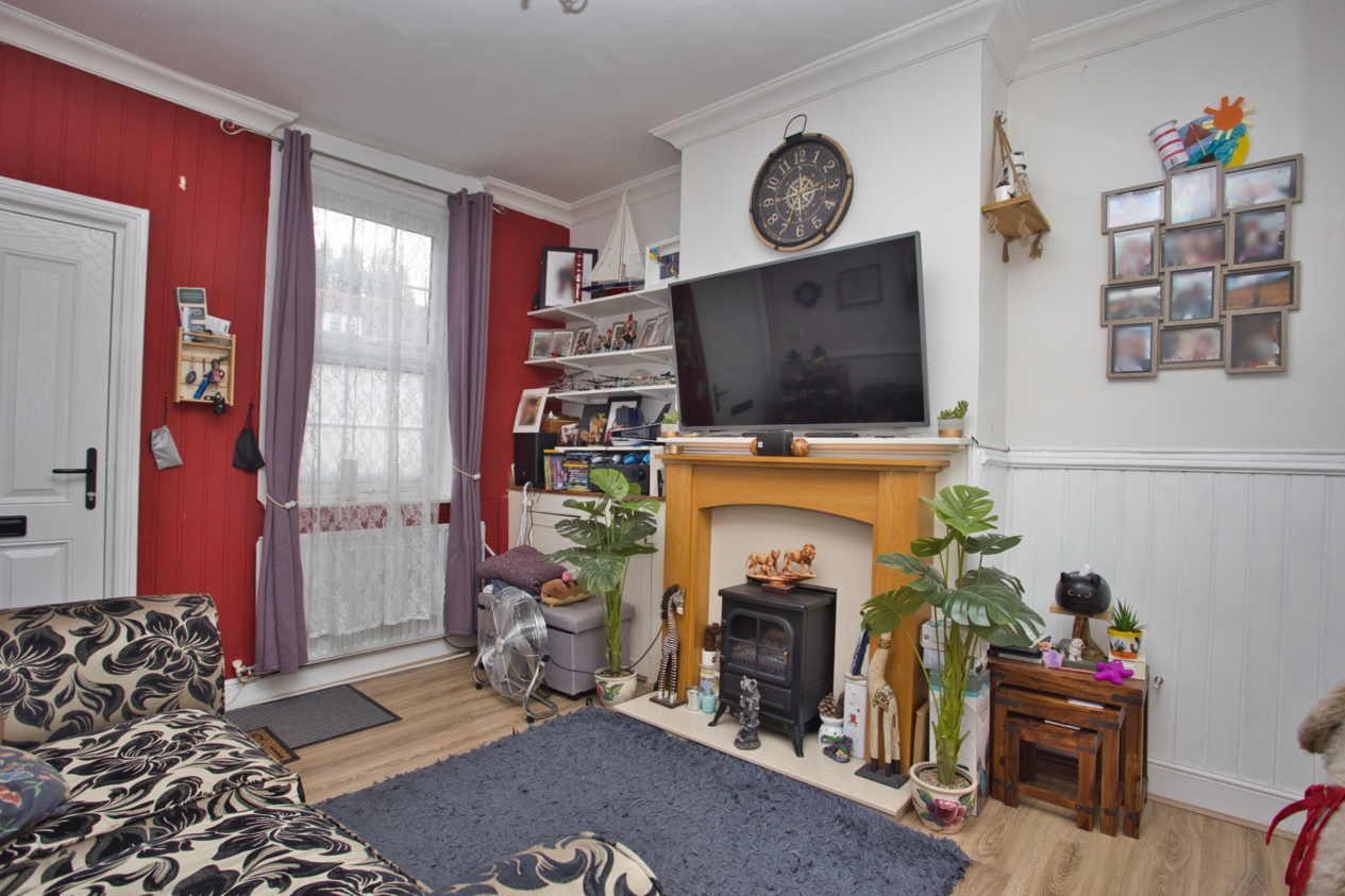 Properties For Sale in The Street Faversham