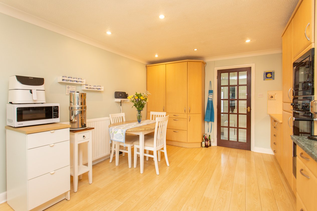 Properties Under Offer in The Street Kingston