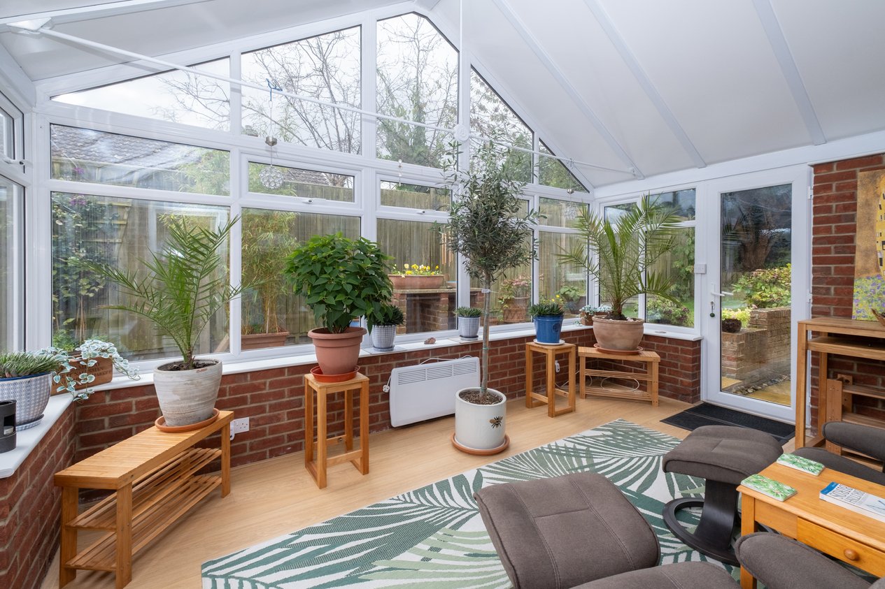 Properties Under Offer in The Street Kingston