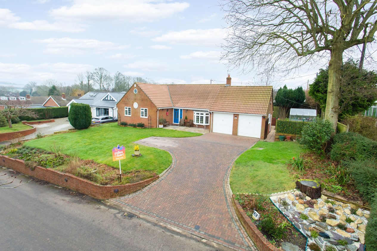 Properties Under Offer in The Street Kingston