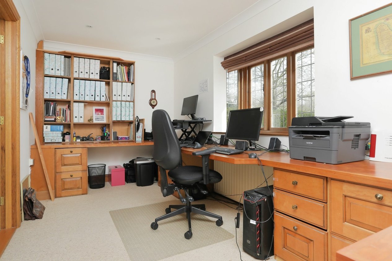 Properties For Sale in The Street  Postling
