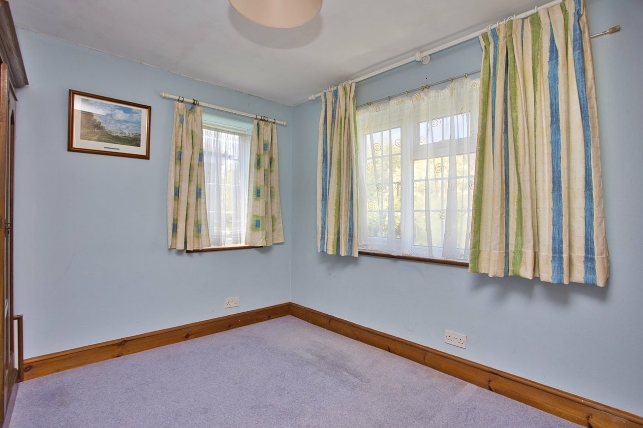 Properties For Sale in The Street Sholden