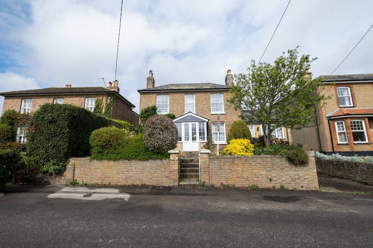 Properties For Sale in The Street Sholden