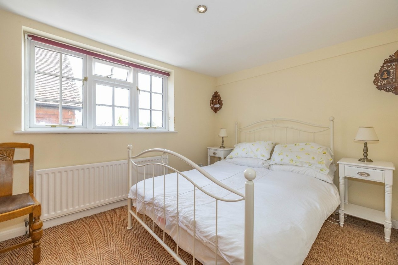 Properties For Sale in The Street Staple