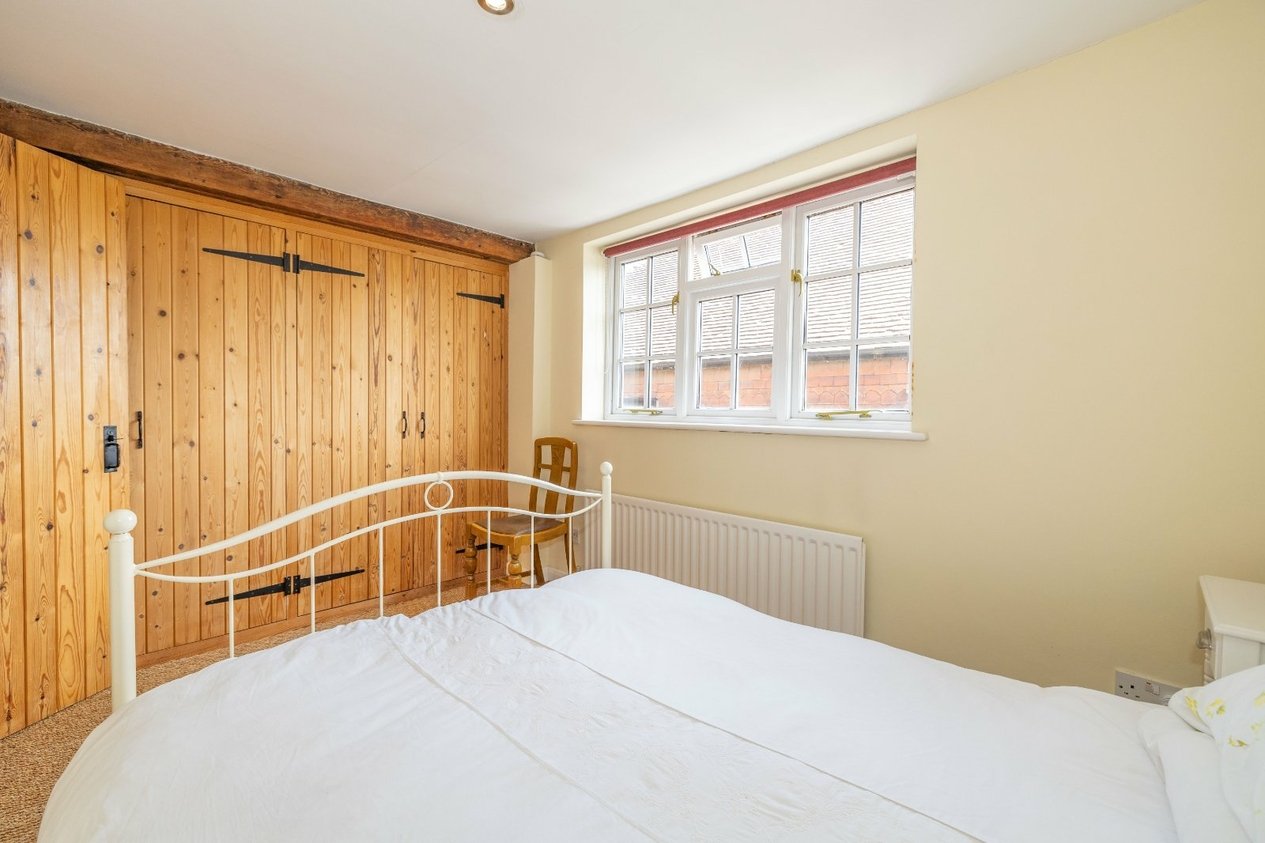 Properties For Sale in The Street Staple