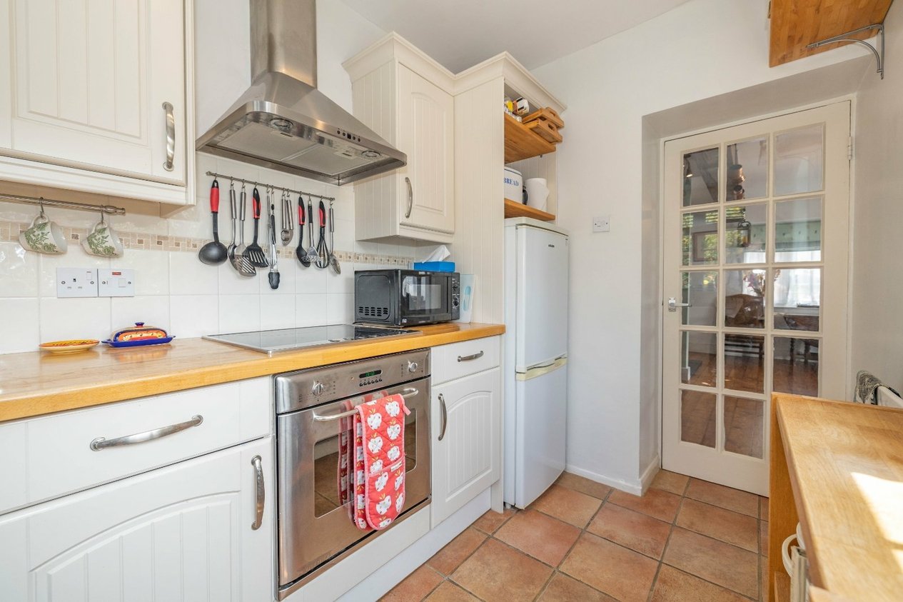 Properties For Sale in The Street Staple