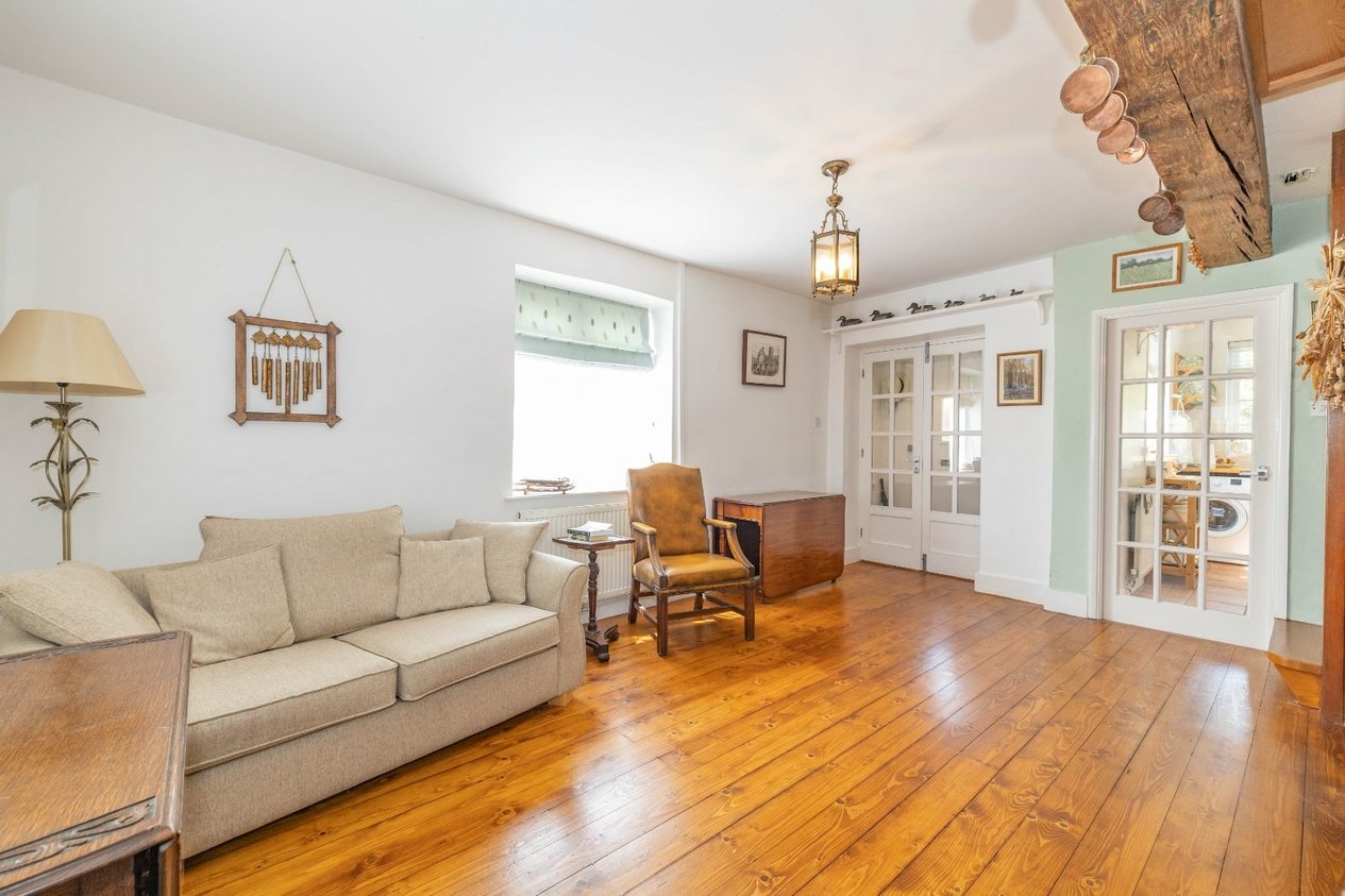 Properties For Sale in The Street Staple