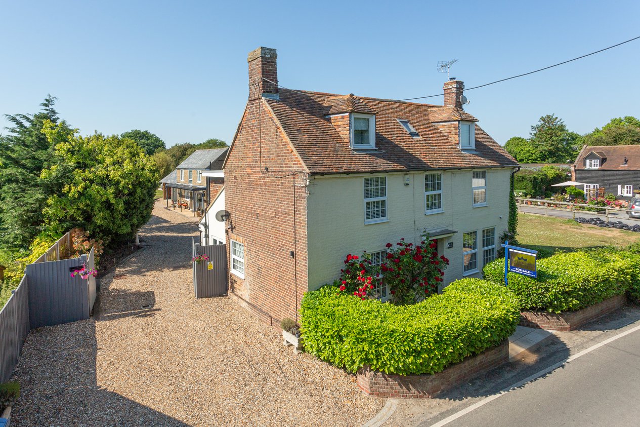 Properties For Sale in The Street Stourmouth