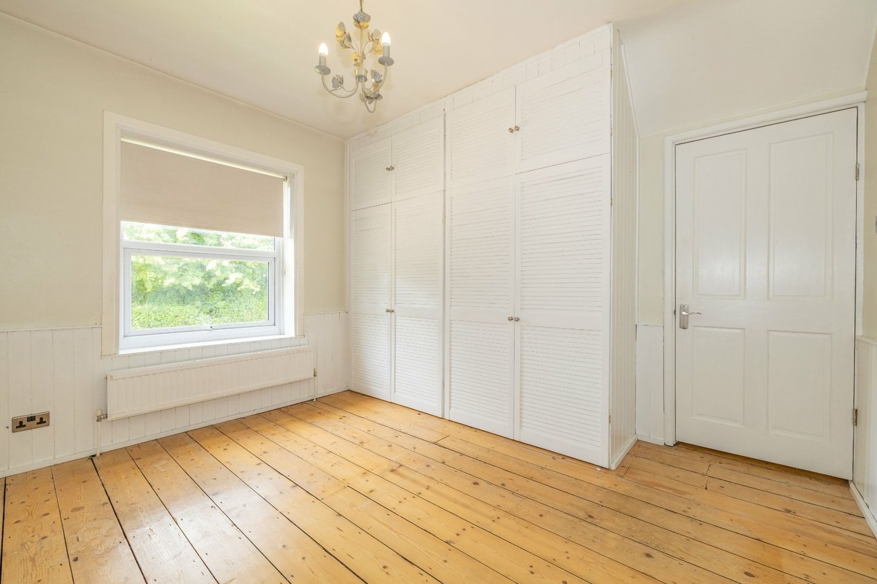 Properties For Sale in The Street Womenswold