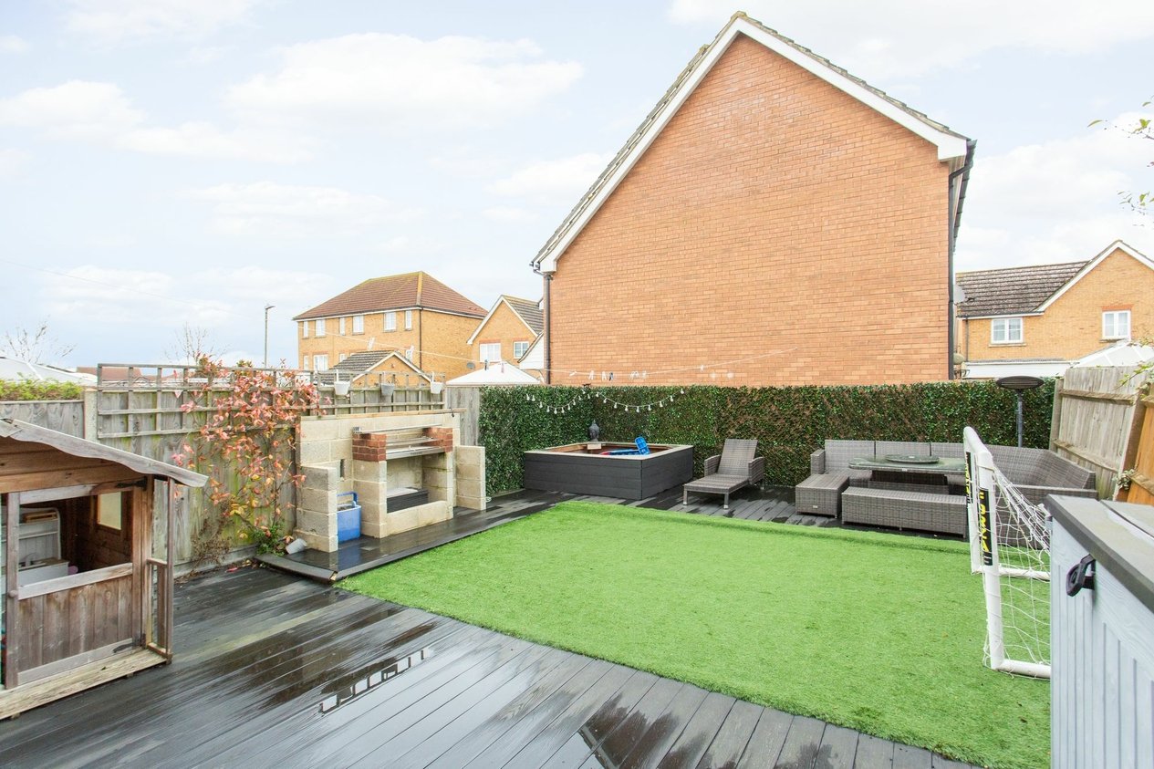 Properties For Sale in Thistle Drive  Whitstable