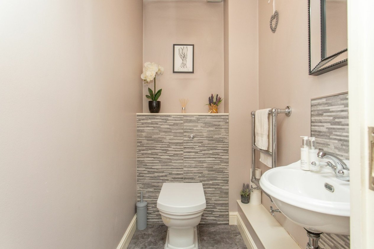 Properties For Sale in Thistle Drive  Whitstable