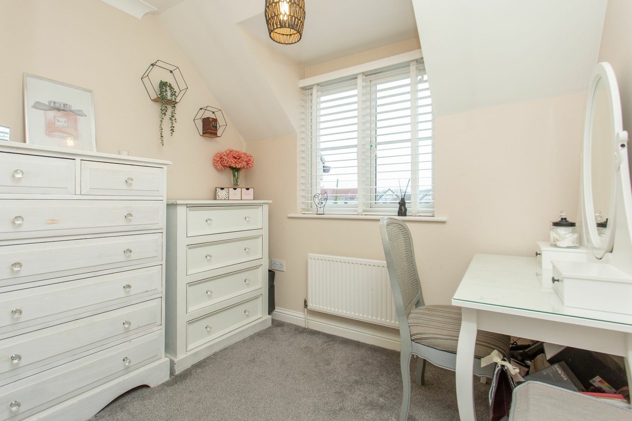 Properties For Sale in Thistle Drive  Whitstable