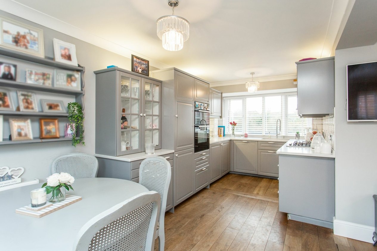 Properties For Sale in Thistle Drive  Whitstable