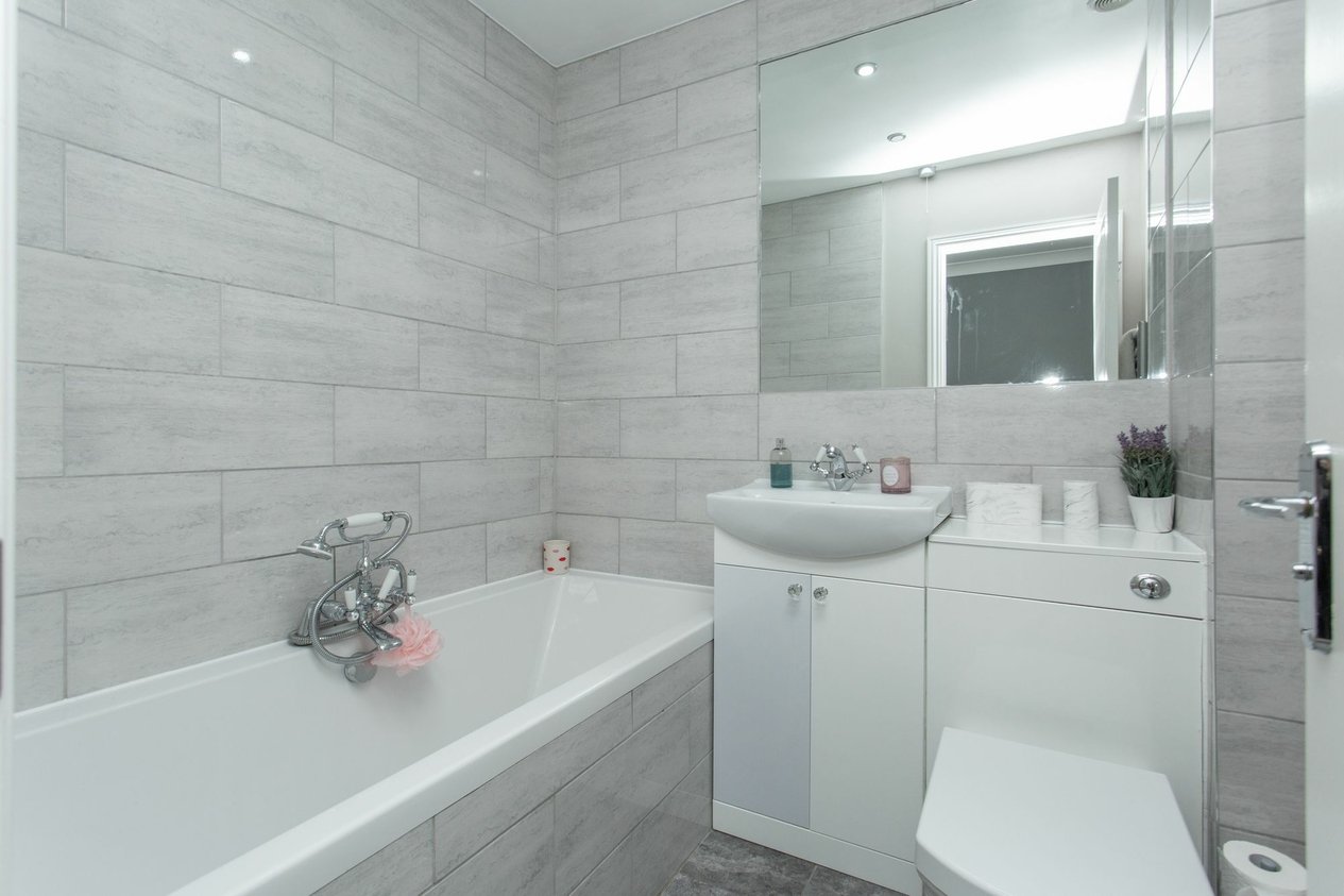 Properties For Sale in Thistle Drive  Whitstable