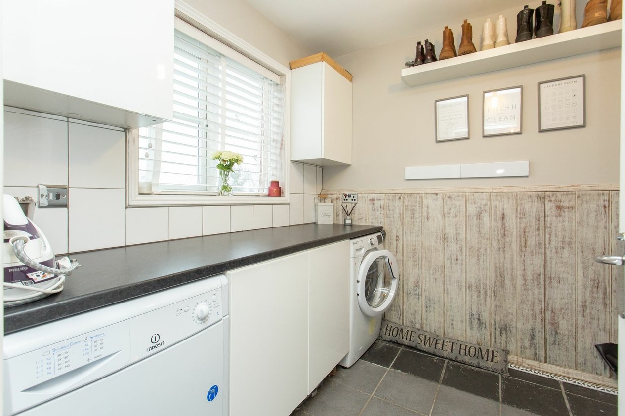 Properties For Sale in Thistle Drive  Whitstable