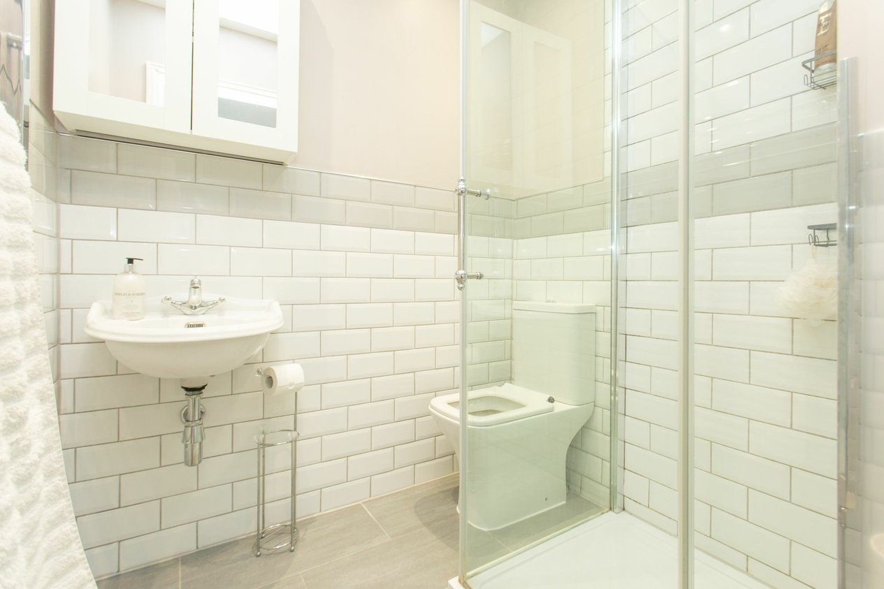 Properties For Sale in Thistle Drive  Whitstable