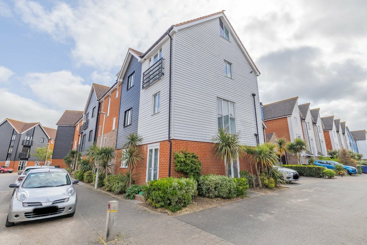 Properties For Sale in Thomas Neame Avenue Faversham