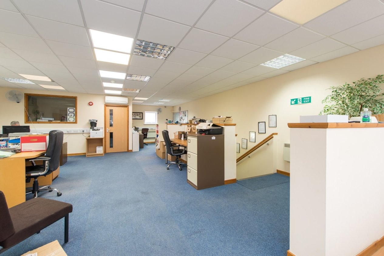 Properties To Let in Thomas Way Lakesview International Business Park  Hersden