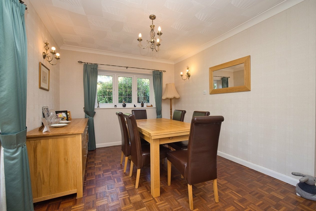 Properties Under Offer in Thrupp Paddock Broadstairs
