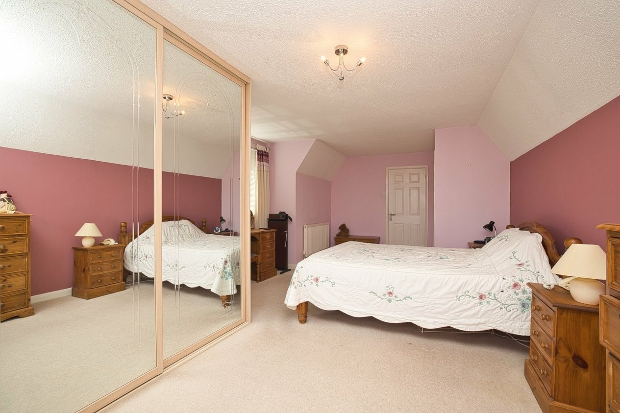 Properties Under Offer in Thrupp Paddock Broadstairs