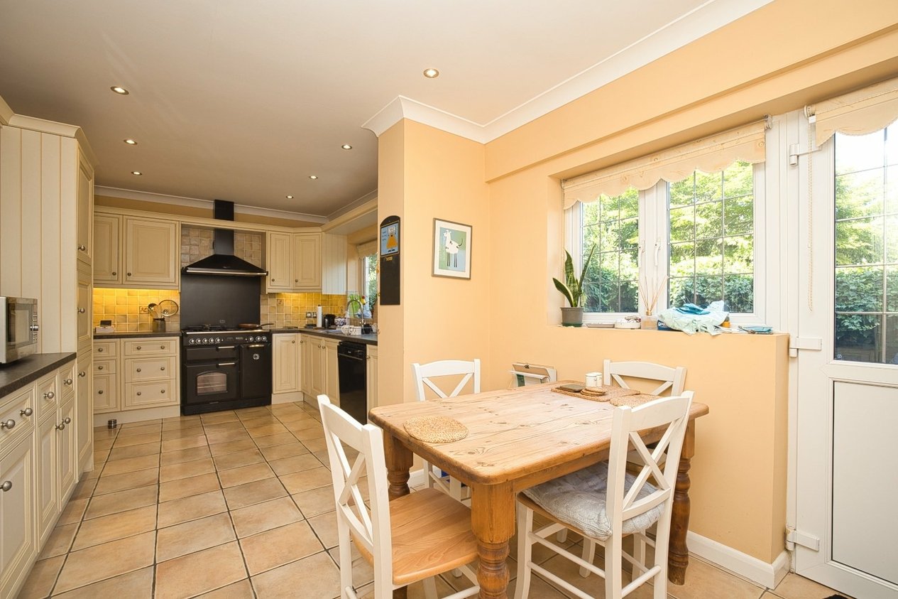 Properties Under Offer in Thrupp Paddock Broadstairs