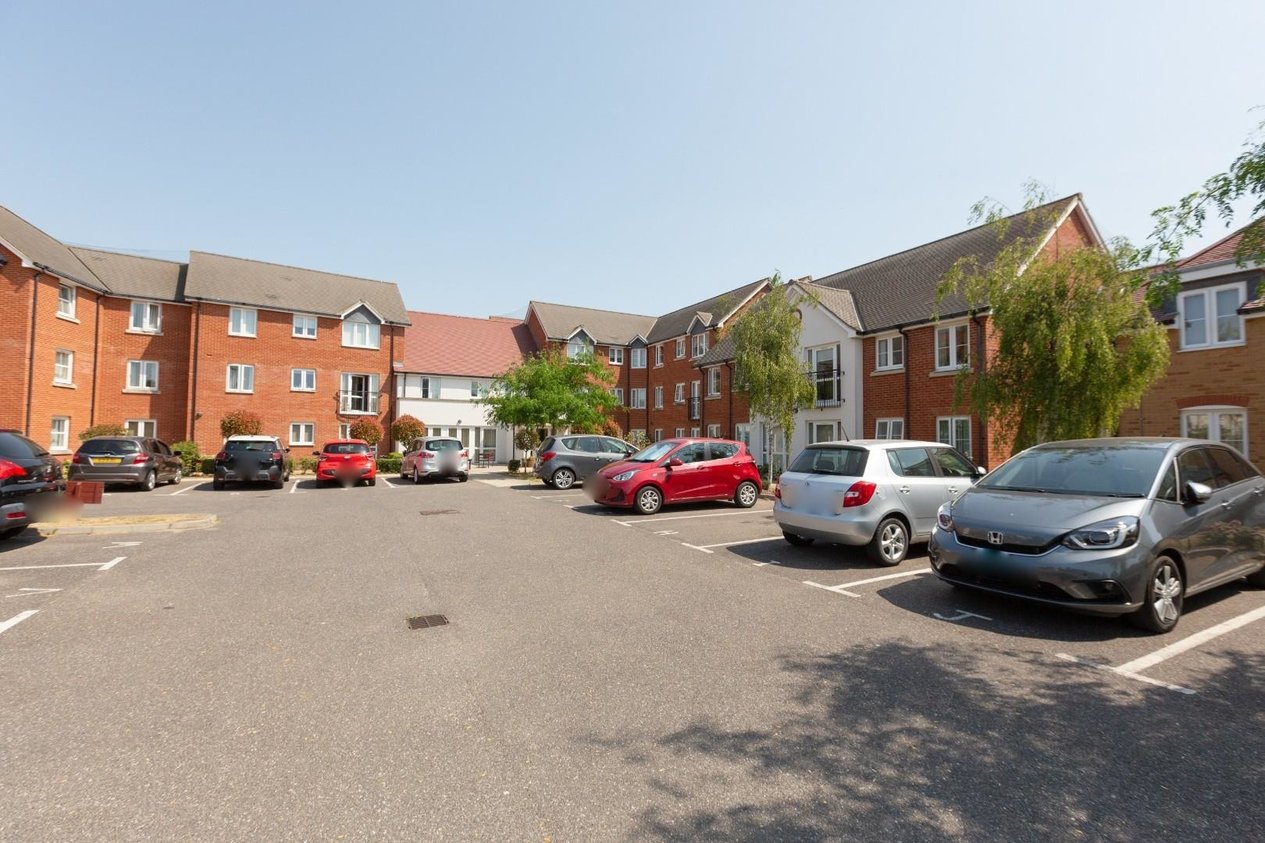 Properties For Sale in Thwaytes Court Minster Drive