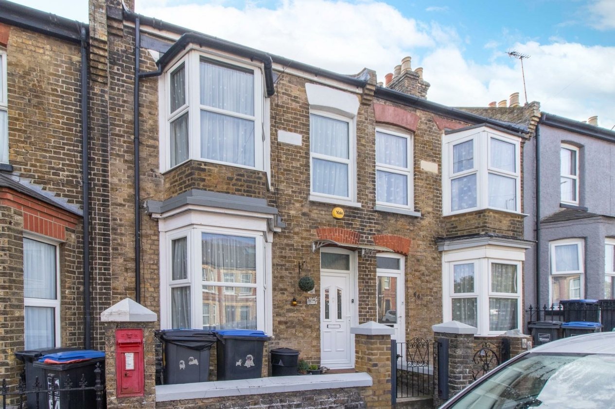 Properties For Sale in Tivoli Road Margate