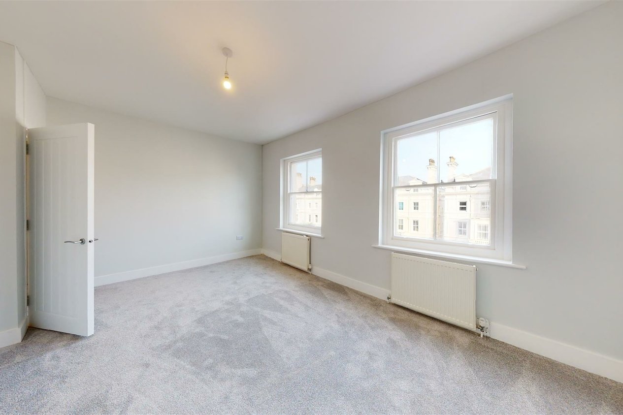 Properties For Sale in Trinity Gardens Folkestone