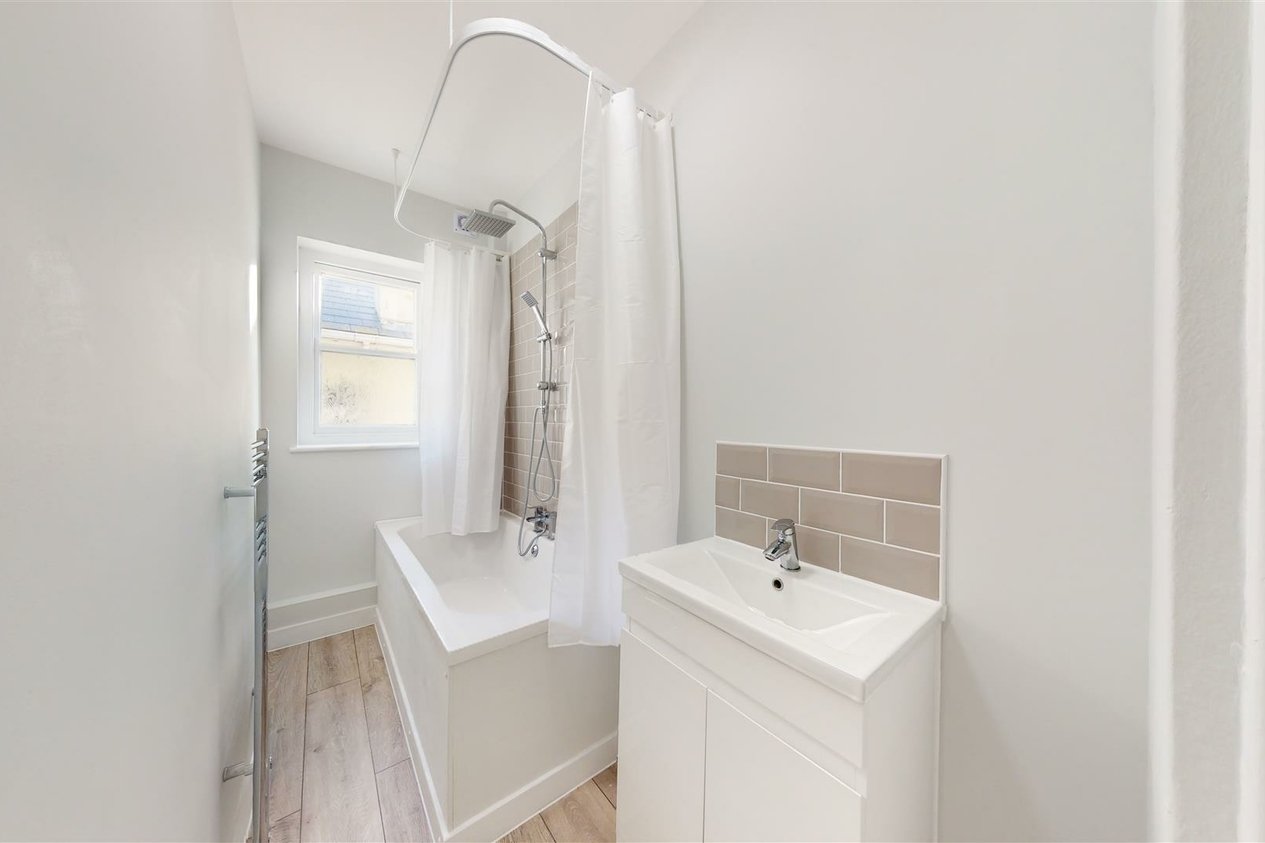 Properties For Sale in Trinity Gardens Folkestone