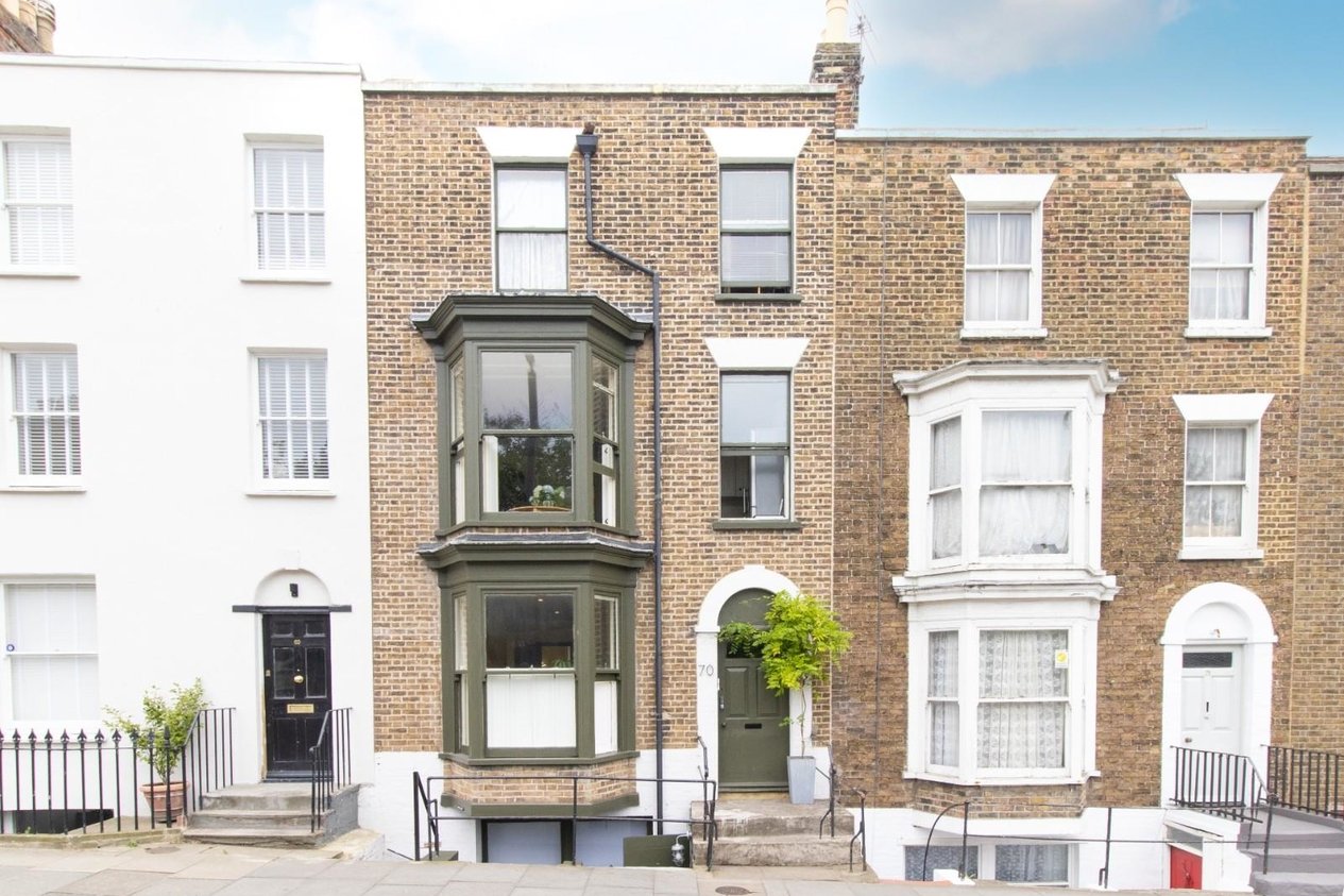 Properties For Sale in Trinity Square 