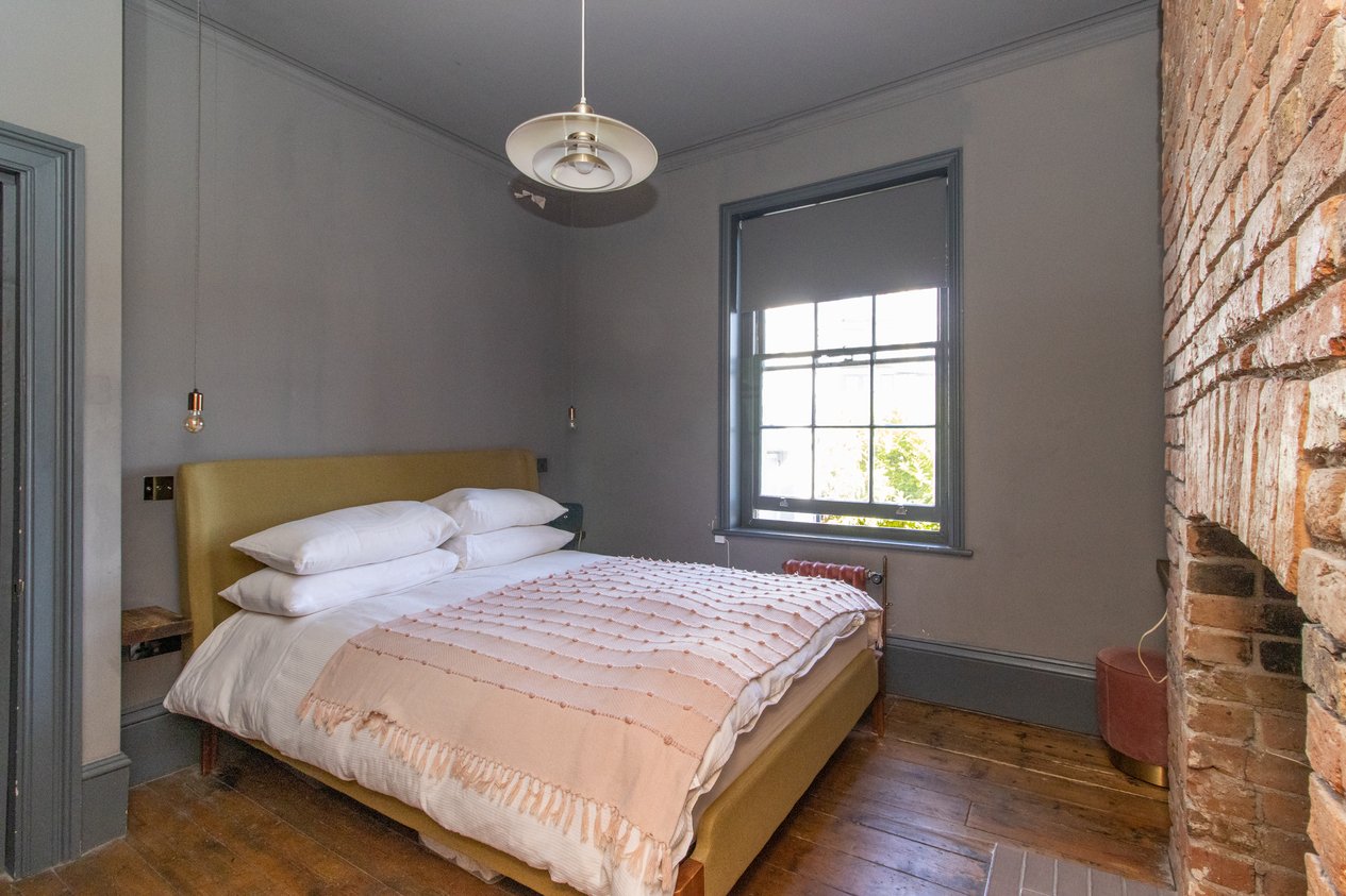 Properties Under Offer in Trinity Square Margate