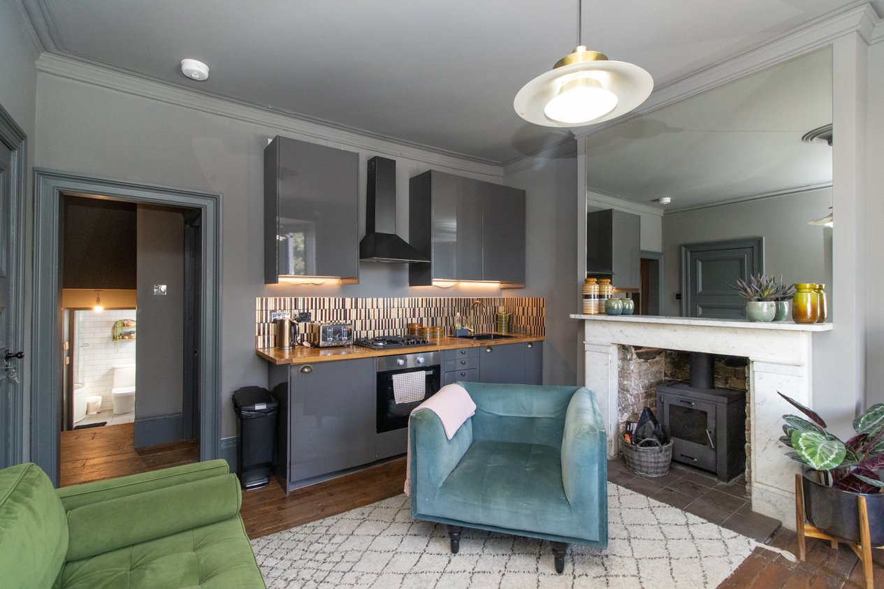 Properties Under Offer in Trinity Square Margate