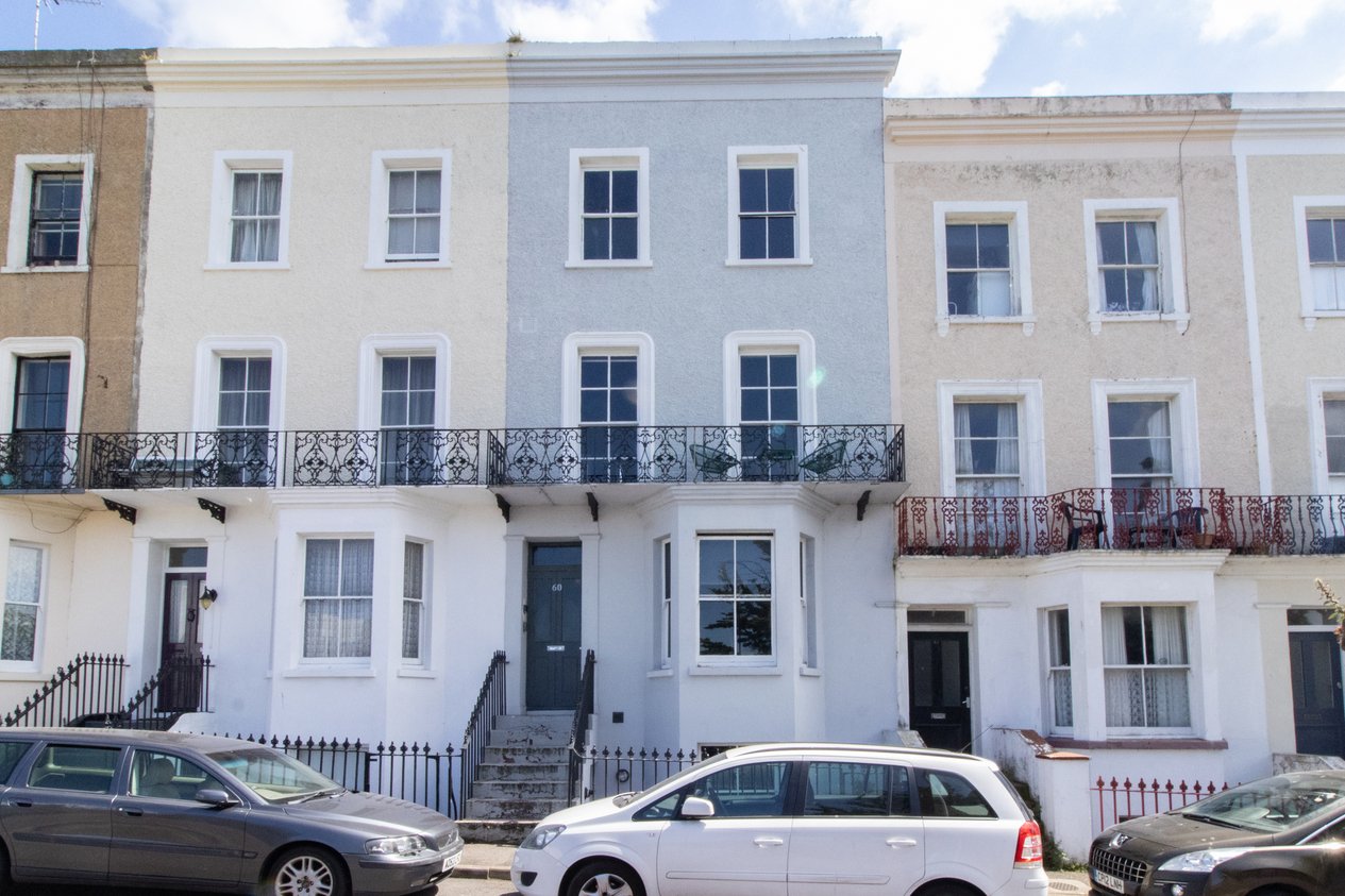 Properties Under Offer in Trinity Square Margate