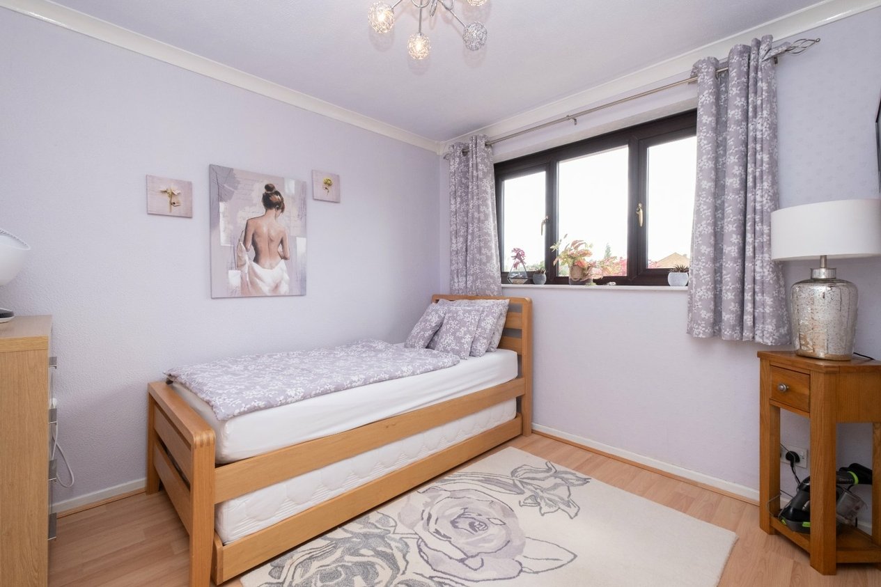 Properties For Sale in Tritton Fields Ashford