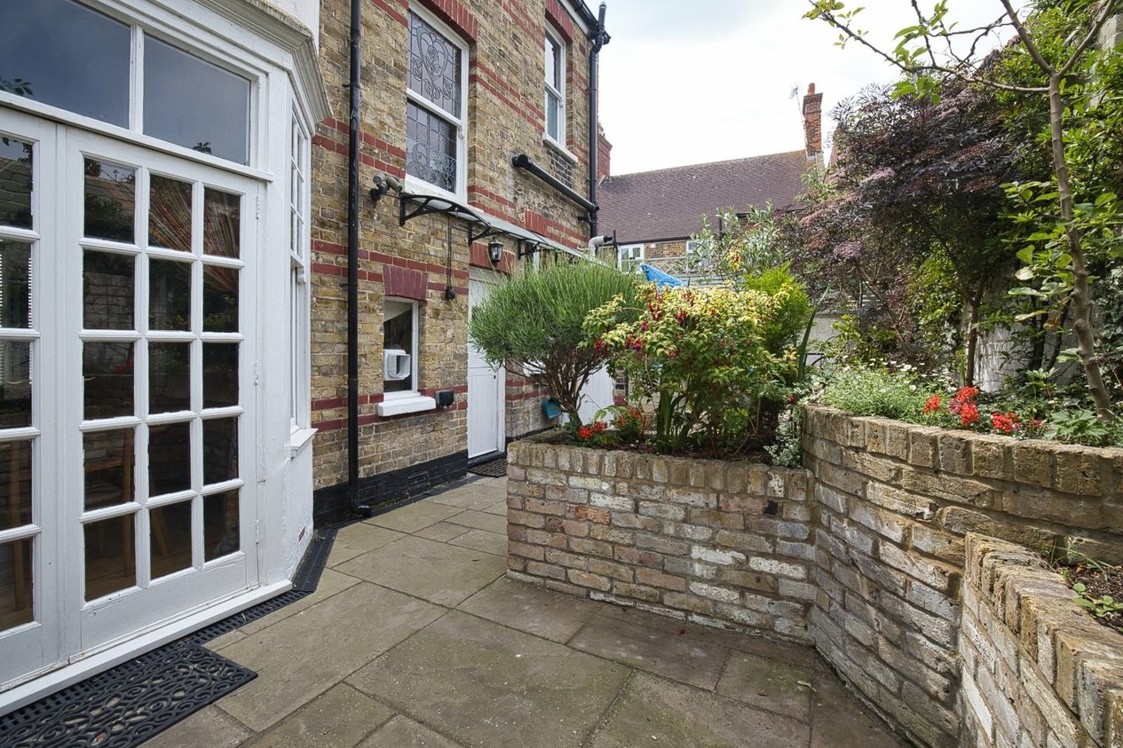 Properties For Sale in Truro Road Ramsgate